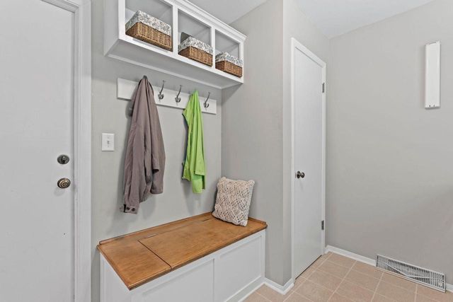 21330 Almesbury COURT, Brookfield, WI 53045