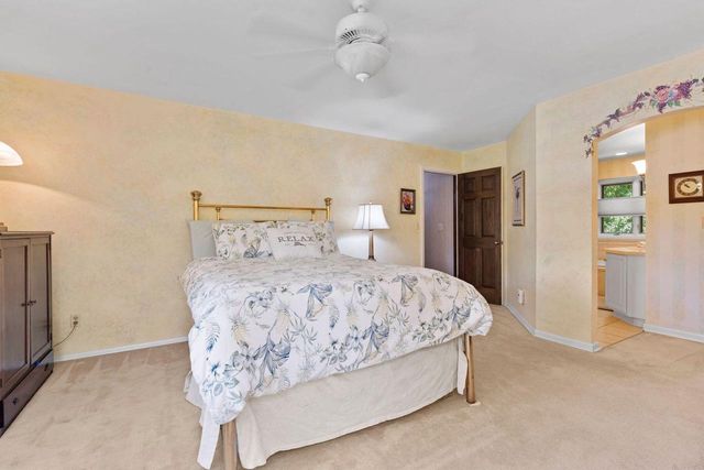 21330 Almesbury COURT, Brookfield, WI 53045
