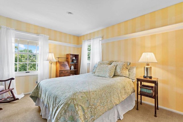 21330 Almesbury COURT, Brookfield, WI 53045