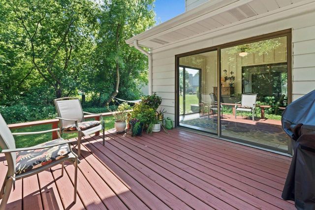 21330 Almesbury COURT, Brookfield, WI 53045