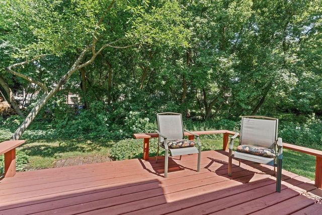 21330 Almesbury COURT, Brookfield, WI 53045