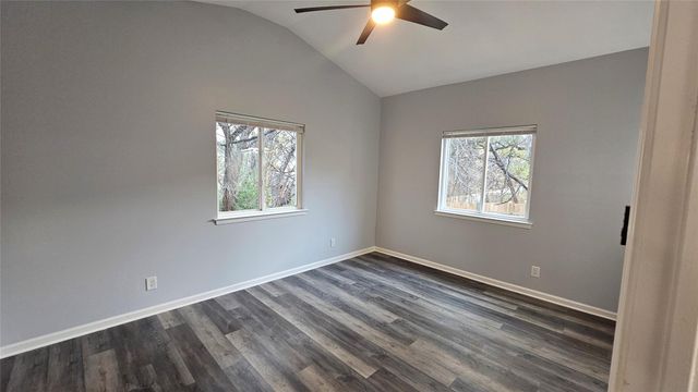 263 Mooring CIR, Lakeway, TX 78734