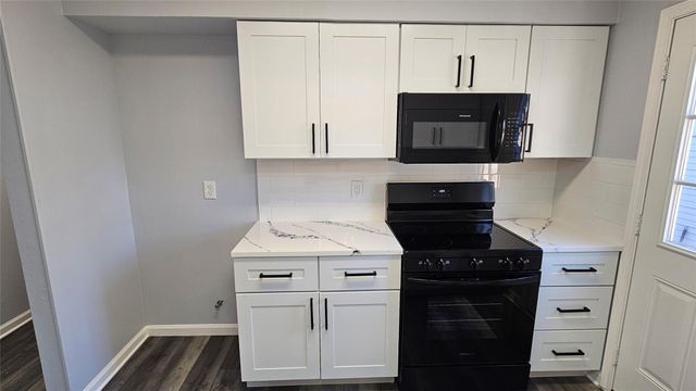 263 Mooring CIR, Lakeway, TX 78734