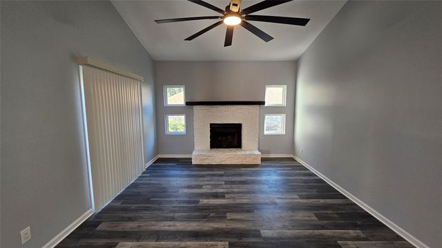 263 Mooring CIR, Lakeway, TX 78734