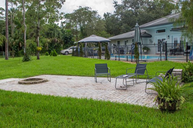 661 W RAMBLING Drive, Wellington, FL 33414