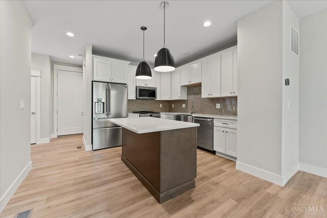 1906 Pogue Avenue, Cincinnati, OH 45208