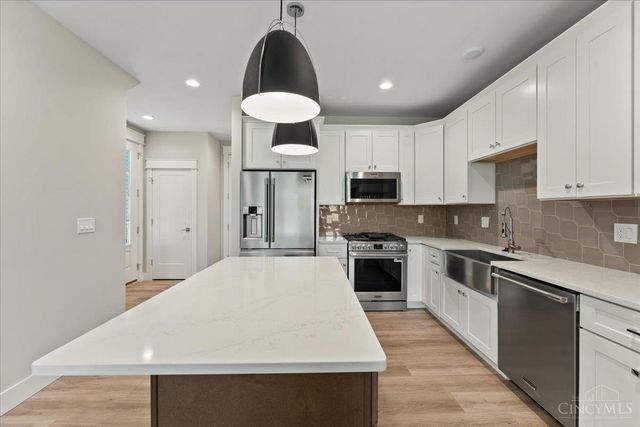 1906 Pogue Avenue, Cincinnati, OH 45208