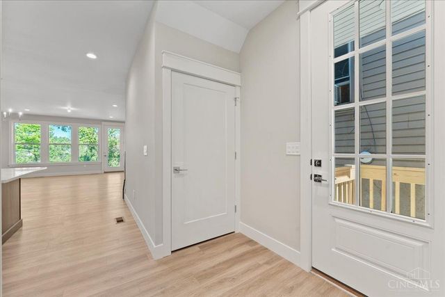 1906 Pogue Avenue, Cincinnati, OH 45208