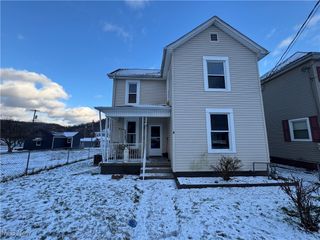 3616 Lincoln Avenue, Shadyside, OH 43947