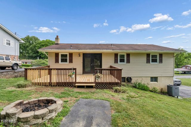 464 Springfield Drive, Bristol, TN 37620