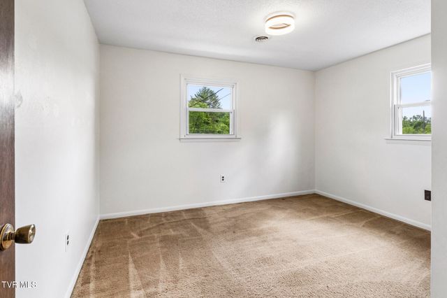 464 Springfield Drive, Bristol, TN 37620