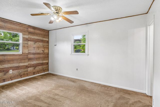 464 Springfield Drive, Bristol, TN 37620