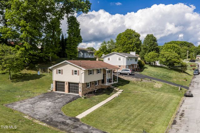 464 Springfield Drive, Bristol, TN 37620