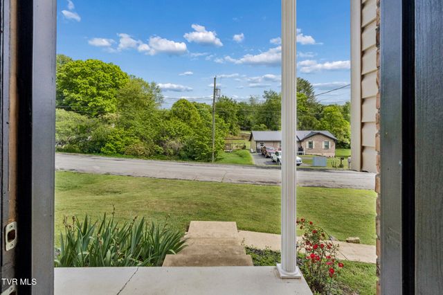 464 Springfield Drive, Bristol, TN 37620