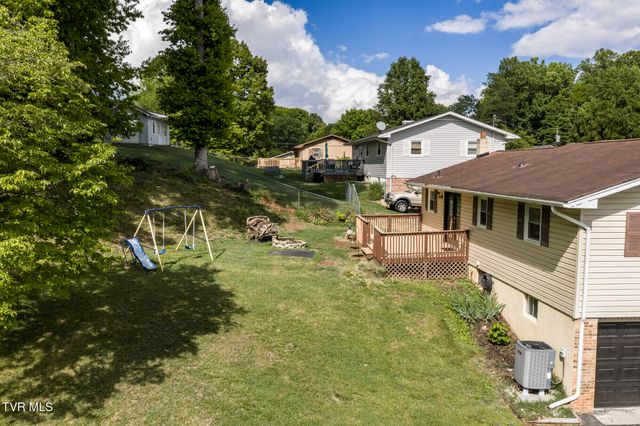 464 Springfield Drive, Bristol, TN 37620