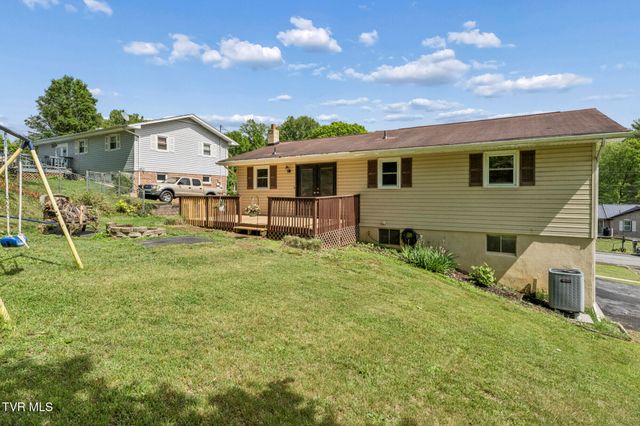 464 Springfield Drive, Bristol, TN 37620