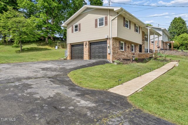 464 Springfield Drive, Bristol, TN 37620