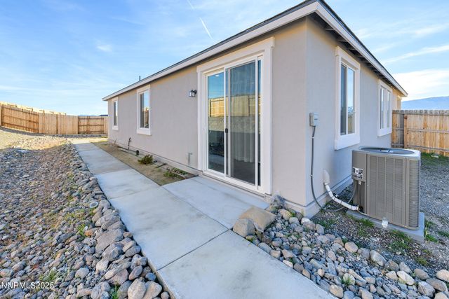 326 Redwall Court, Dayton, NV 89403