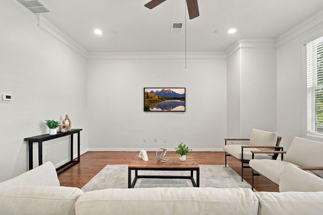 1101 Nadine Street B, Houston, TX 77009