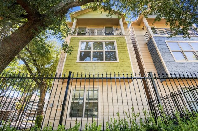 1101 Nadine Street B, Houston, TX 77009