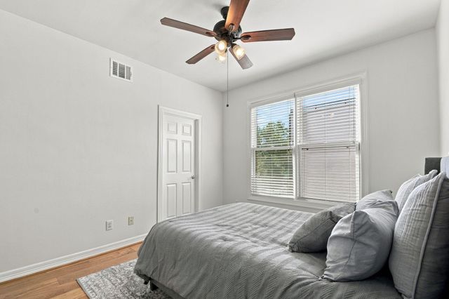 1101 Nadine Street B, Houston, TX 77009