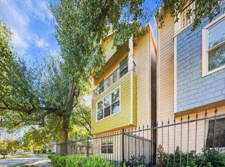 1101 Nadine Street B, Houston, TX 77009