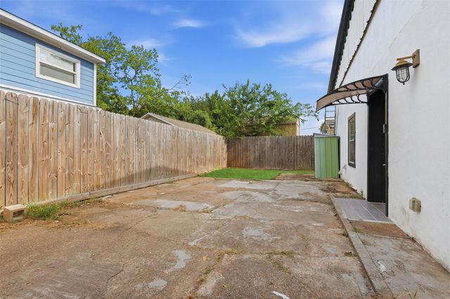 324 Johnson Street B, Pasadena, TX 77506