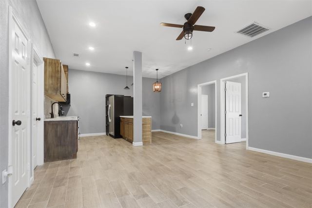 324 Johnson Street B, Pasadena, TX 77506