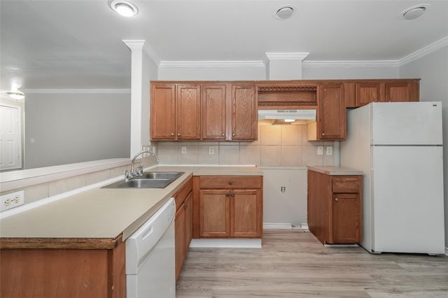 829 Marjorie Street B, Houston, TX 77088
