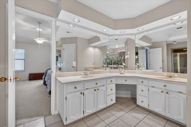 1406 Spyglass Drive, Mansfield, TX 76063