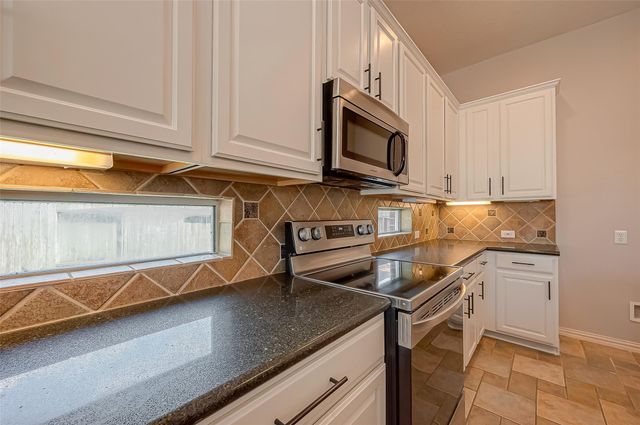 7214 Glenwick Court, Cypress, TX 77433
