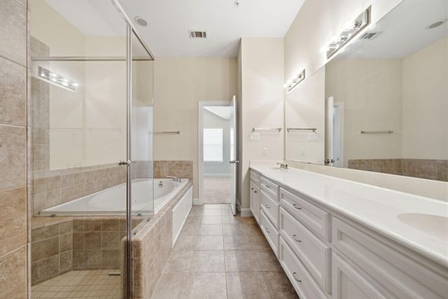 8710 Beverlyhill Street 302, Houston, TX 77063