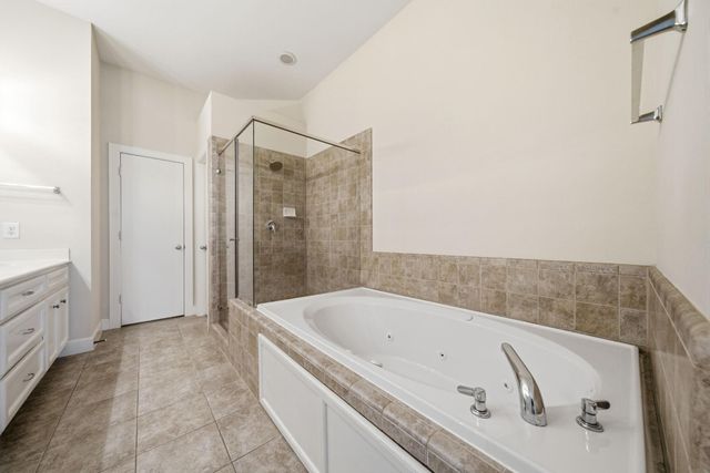 8710 Beverlyhill Street 302, Houston, TX 77063
