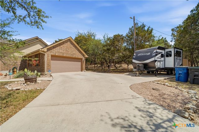 1777 Crossbow Drive, Canyon Lake, TX 78133