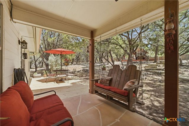 1777 Crossbow Drive, Canyon Lake, TX 78133