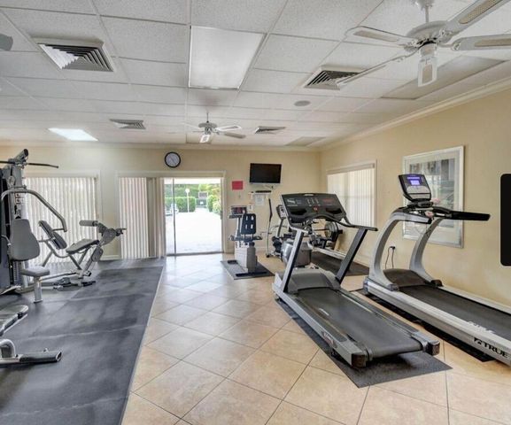 2811 SW 15th Street, Delray Beach, FL 33445