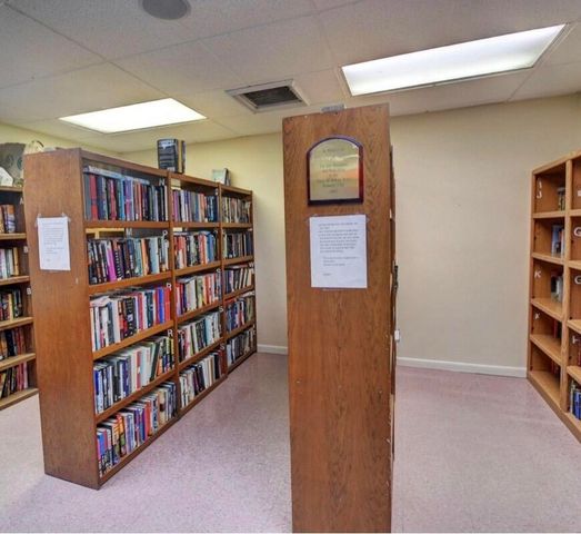 2811 SW 15th Street, Delray Beach, FL 33445