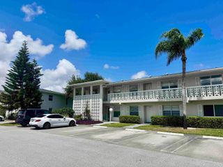 2811 SW 15th Street, Delray Beach, FL 33445