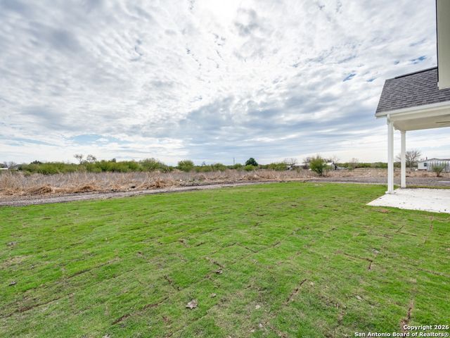 178 Lost Maples Way, Marion, TX 78124