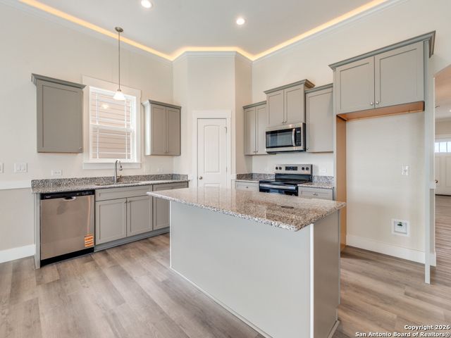 178 Lost Maples Way, Marion, TX 78124