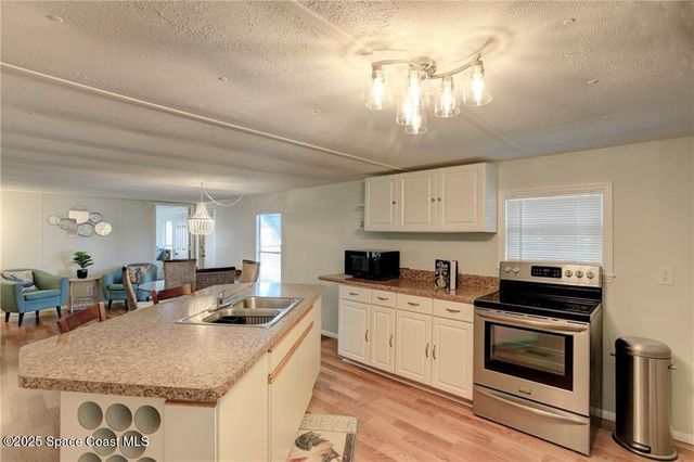467 Egret Circle, Barefoot Bay, FL 32976