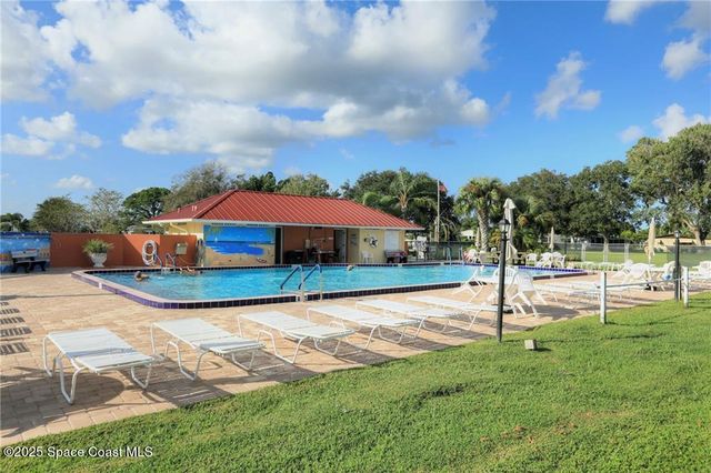 467 Egret Circle, Barefoot Bay, FL 32976