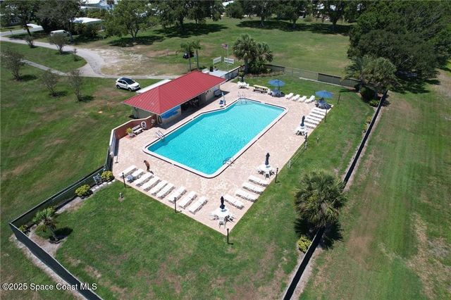 467 Egret Circle, Barefoot Bay, FL 32976