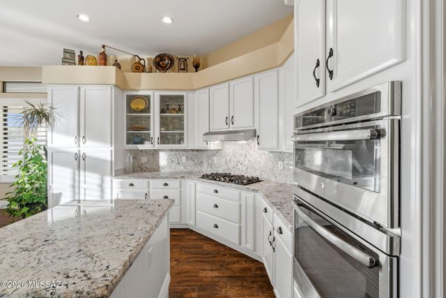 11597 N Meadow Sage Drive, Tucson, AZ 85737