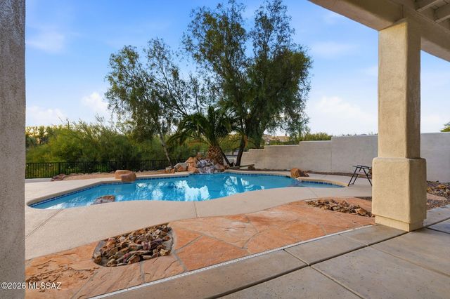 11597 N Meadow Sage Drive, Tucson, AZ 85737