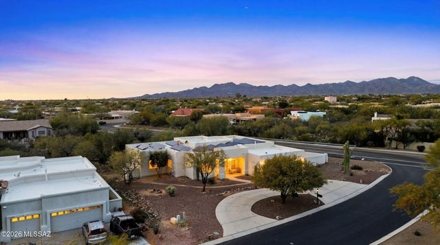 11597 N Meadow Sage Drive, Tucson, AZ 85737