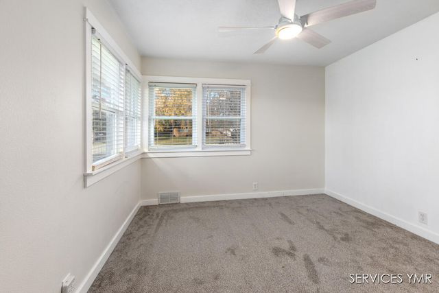 1720 Rondo Street SE, Kentwood, MI 49508