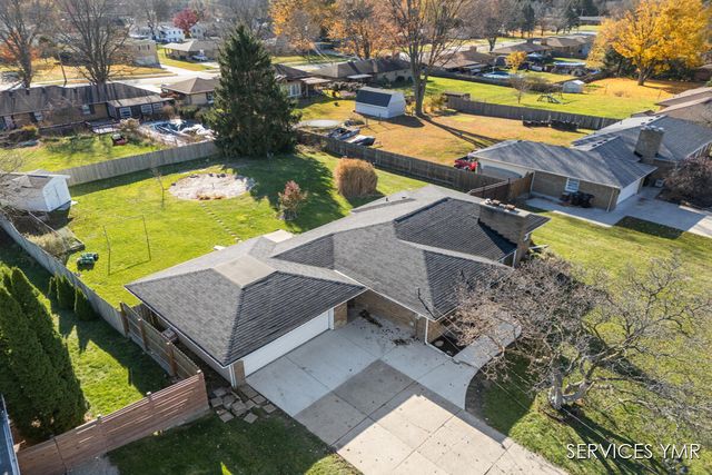 1720 Rondo Street SE, Kentwood, MI 49508