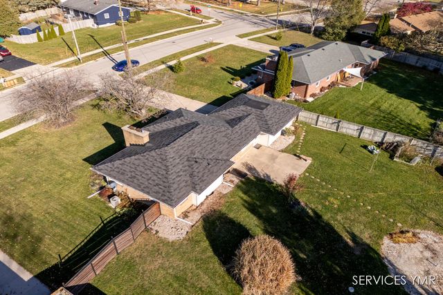 1720 Rondo Street SE, Kentwood, MI 49508