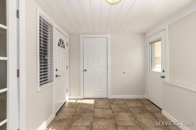 1720 Rondo Street SE, Kentwood, MI 49508